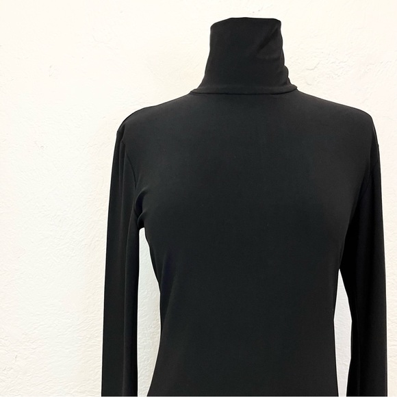 Norma Kamali Black Dress Turtle Long Sleeve Thumbholes Medium 38 - Picture 2 of 9